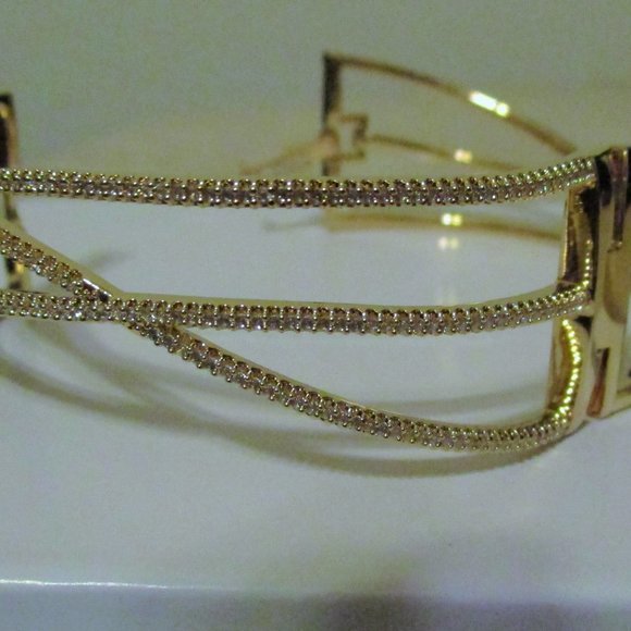 NWT $175 NADRI BRACELET 18k Gold Plated Pave Crystal Cubic Zirconia - Picture 7 of 9